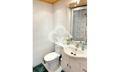 Resale - Bungalow -
Torrevieja - Los balcones