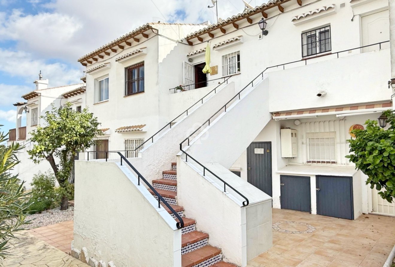 Resale - Bungalow -
Torrevieja - Los balcones