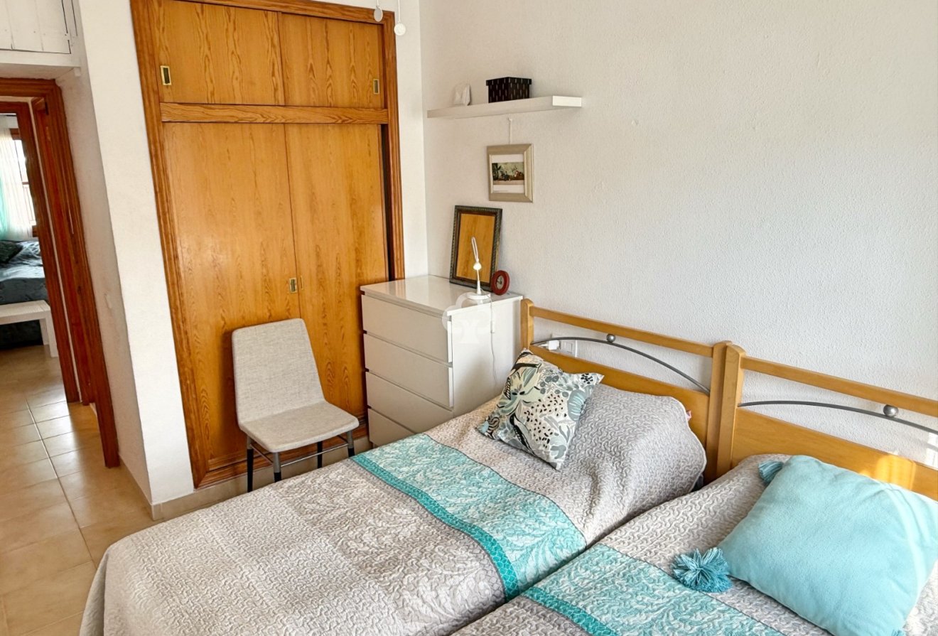 Resale - Bungalow -
Torrevieja - Los balcones