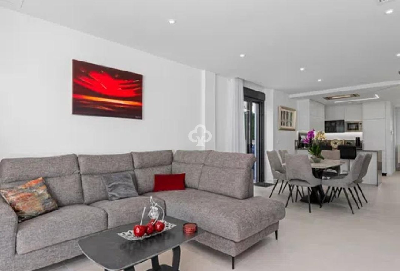 Obra nueva - Adosados -
Guardamar del Segura - Calle Callosa, 15