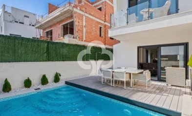 Obra nueva - Adosados -
Guardamar del Segura - Calle Callosa, 15