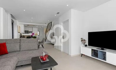 Obra nueva - Adosados -
Guardamar del Segura - Calle Callosa, 15