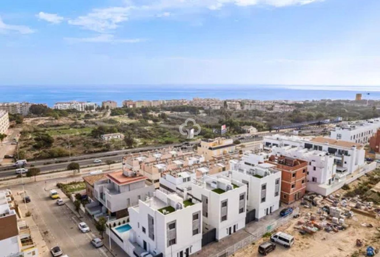 Obra nueva - Adosados -
Guardamar del Segura - Calle Callosa, 15