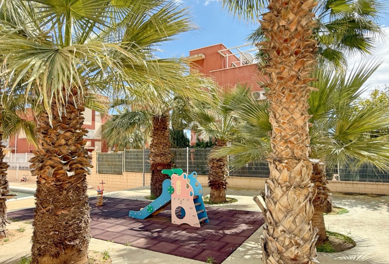 Wiederverkauf - Wohnung -
Orihuela Costa - Cabo roig - La Zenia