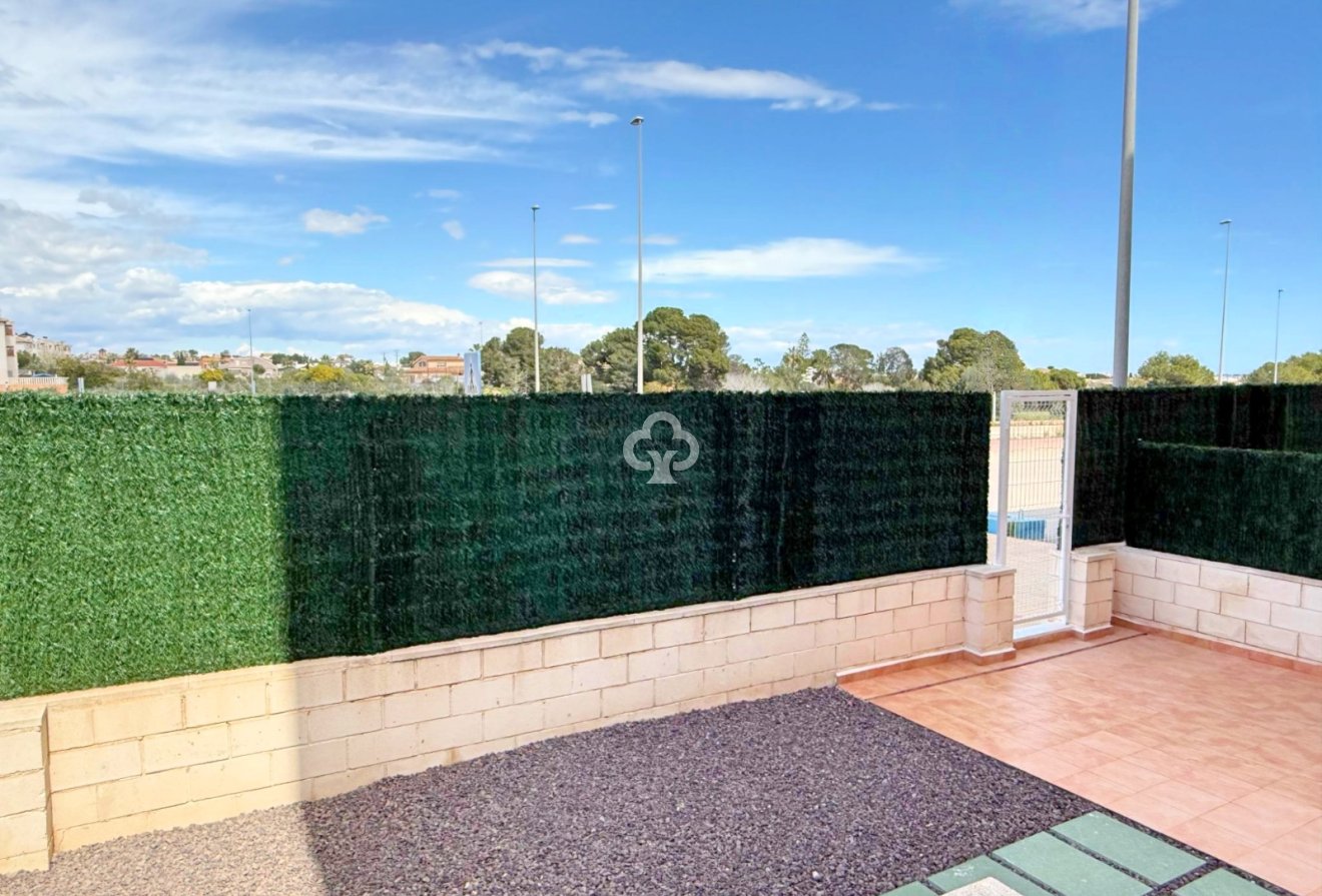 Resale - Apartment / flat -
Orihuela Costa - Cabo roig - La Zenia