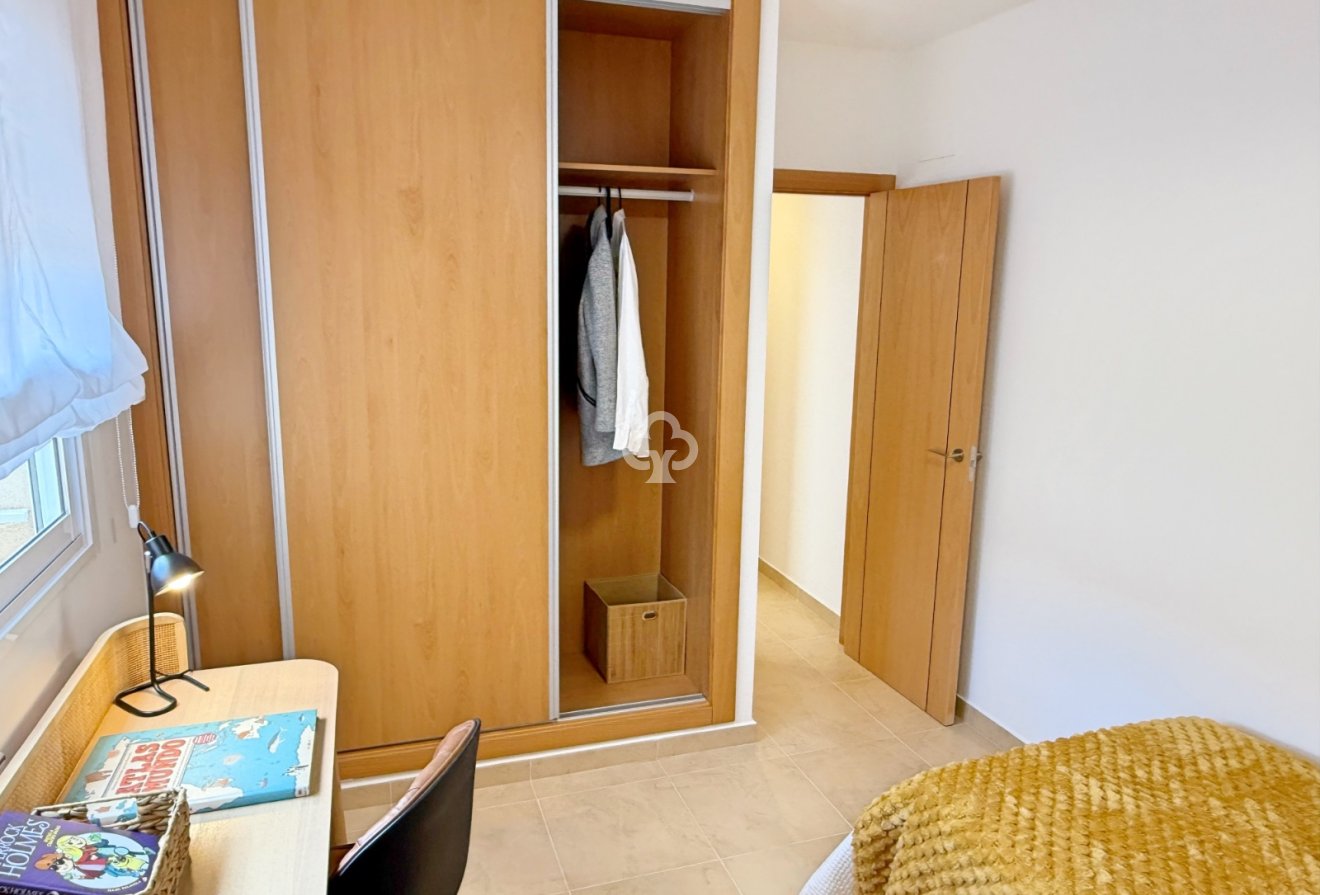 Resale - Apartment / flat -
Orihuela Costa - Cabo roig - La Zenia