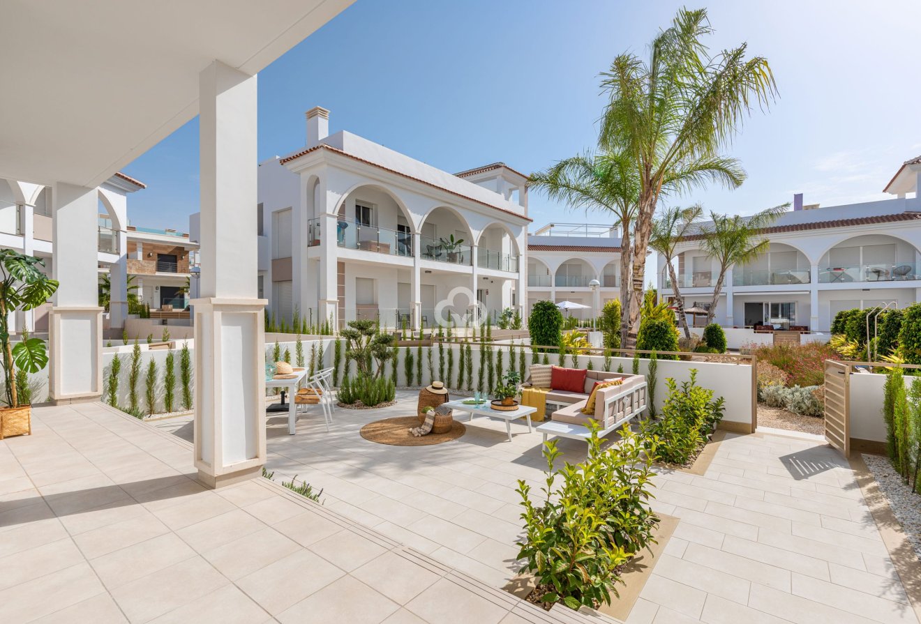 New Build - Adosados -
Rojales - 03170