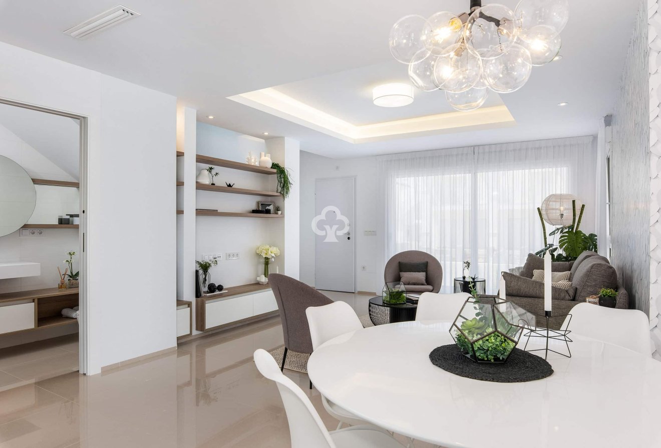 New Build - Adosados -
Rojales - 03170