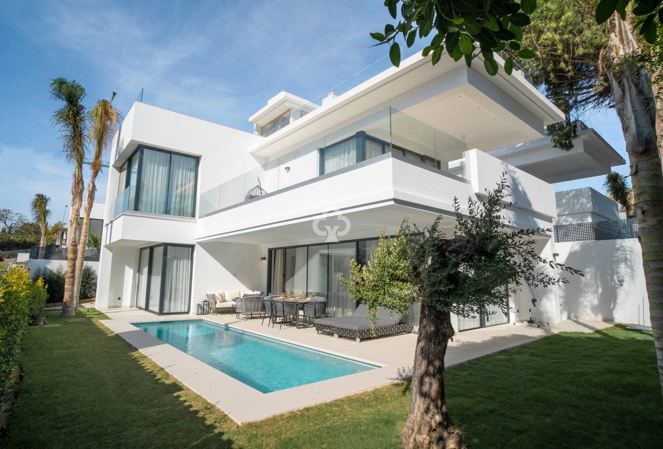 New Build - Villas -
Marbella - 29660