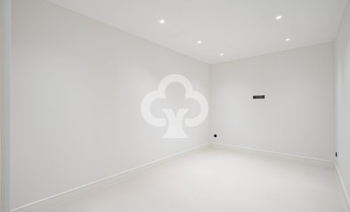 New Build - Villas -
Marbella - 29660