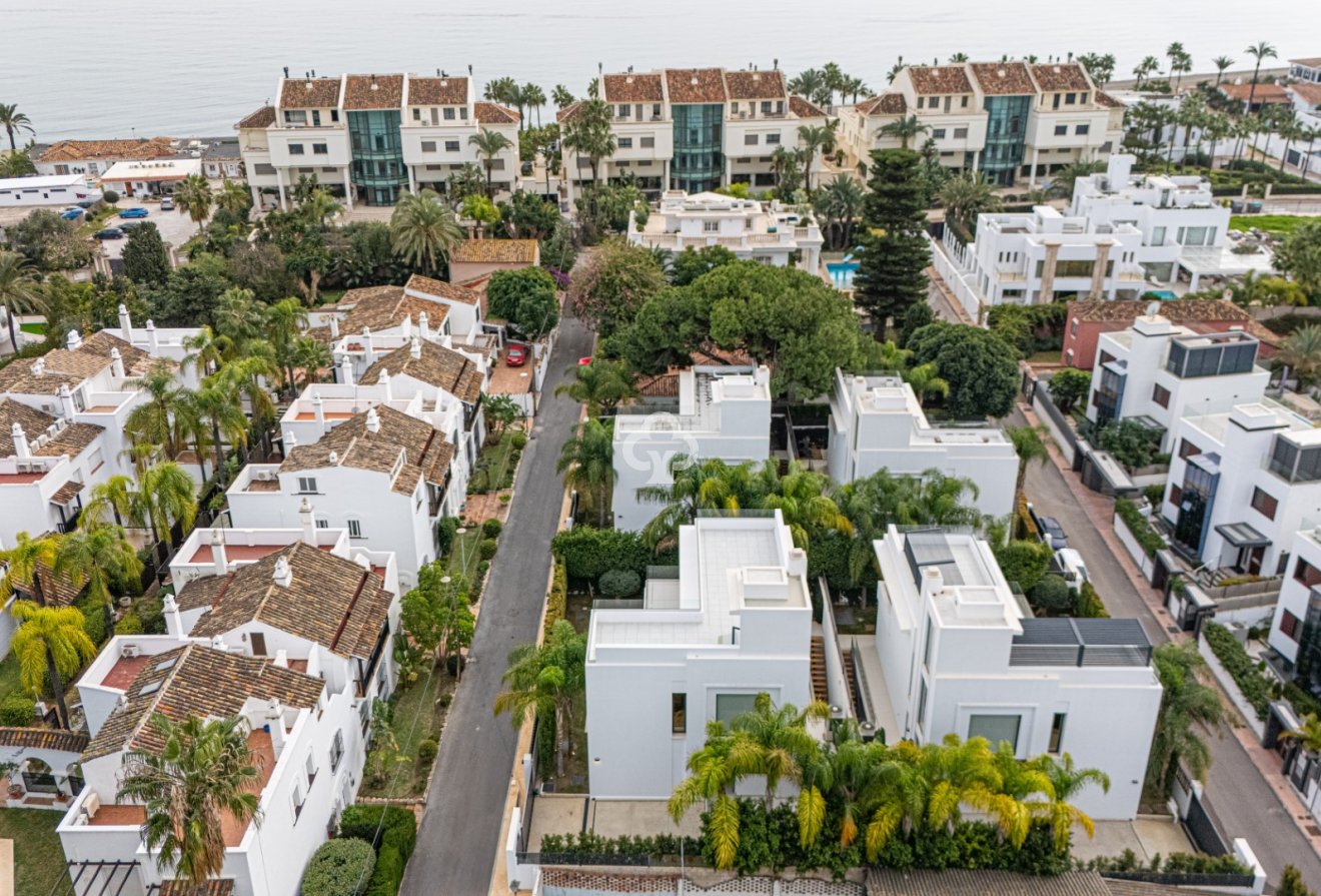 New Build - Villas -
Marbella - 29660
