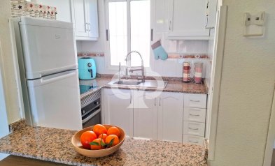 Resale - Apartment / flat -
Torrevieja - Nueva Torrevieja - Aguas Nuevas