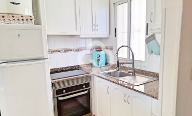 Resale - Apartment / flat -
Torrevieja - Nueva Torrevieja - Aguas Nuevas