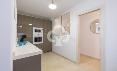 Resale - Apartament -
Fuengirola - Centro