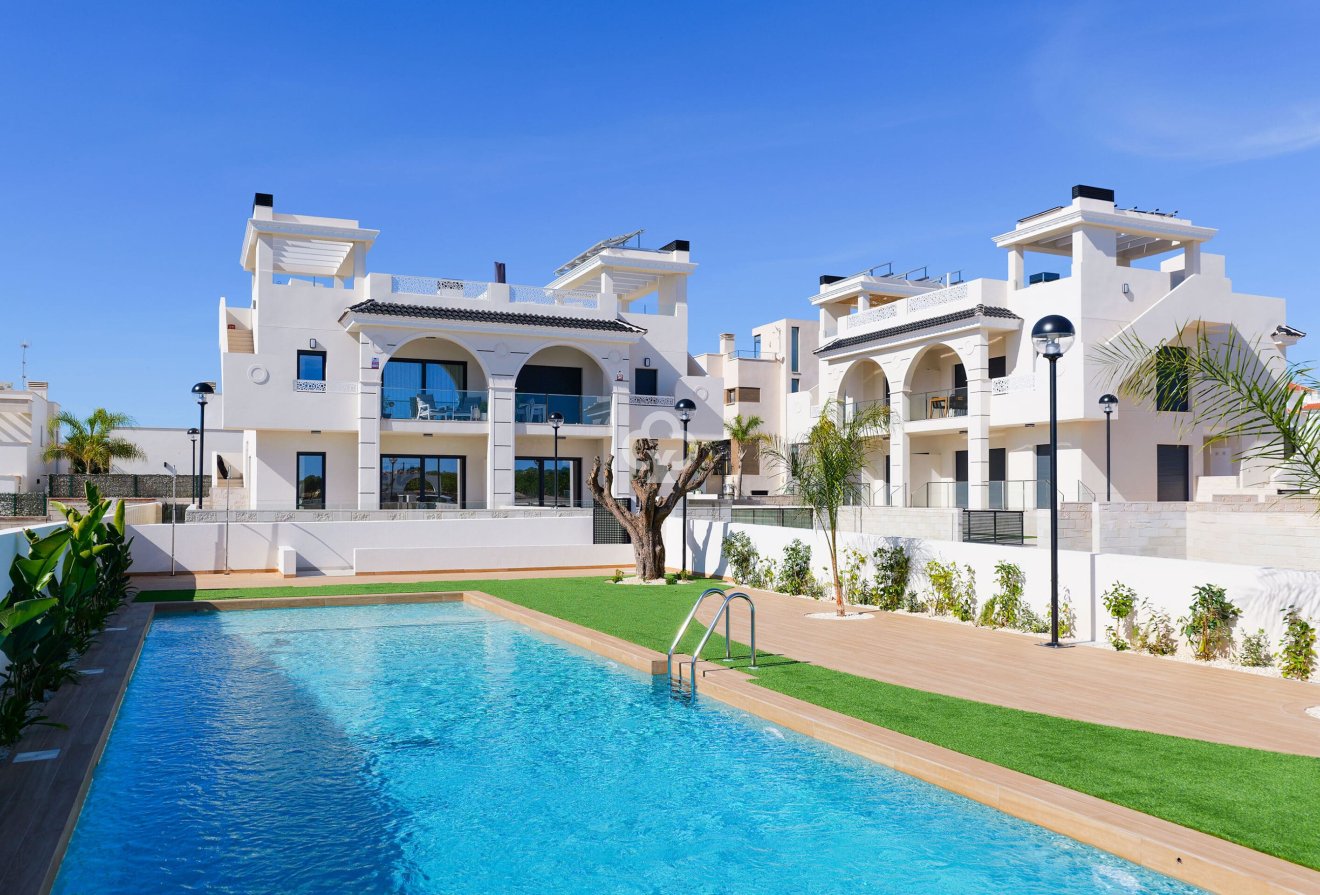 New Build - Apartamentos -
Ciudad Quesada - El Salvador & Calle Número 8 s/n