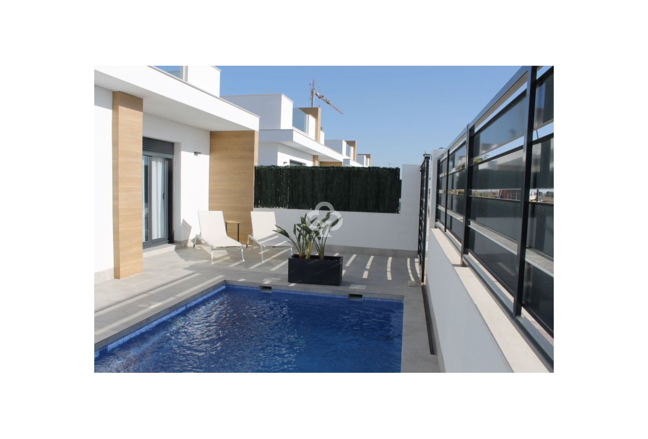 Obra nueva - Villas -
Torre Pacheco