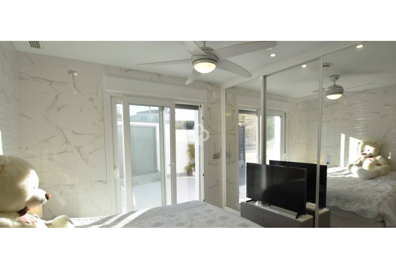 New Build - Detached villa -
Ciudad Quesada