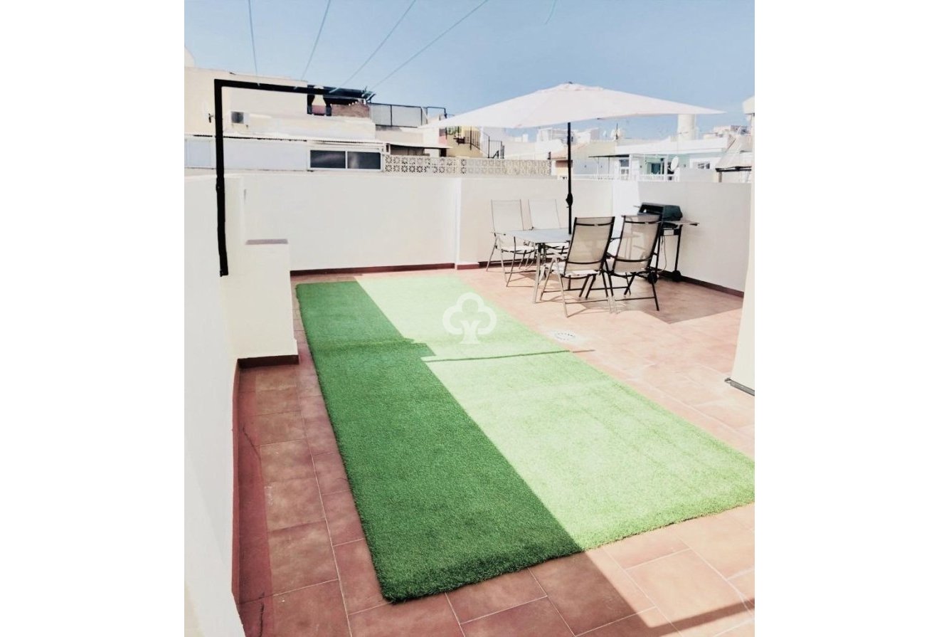 Resale - Apartament -
Fuengirola - 2ª Línea de playa