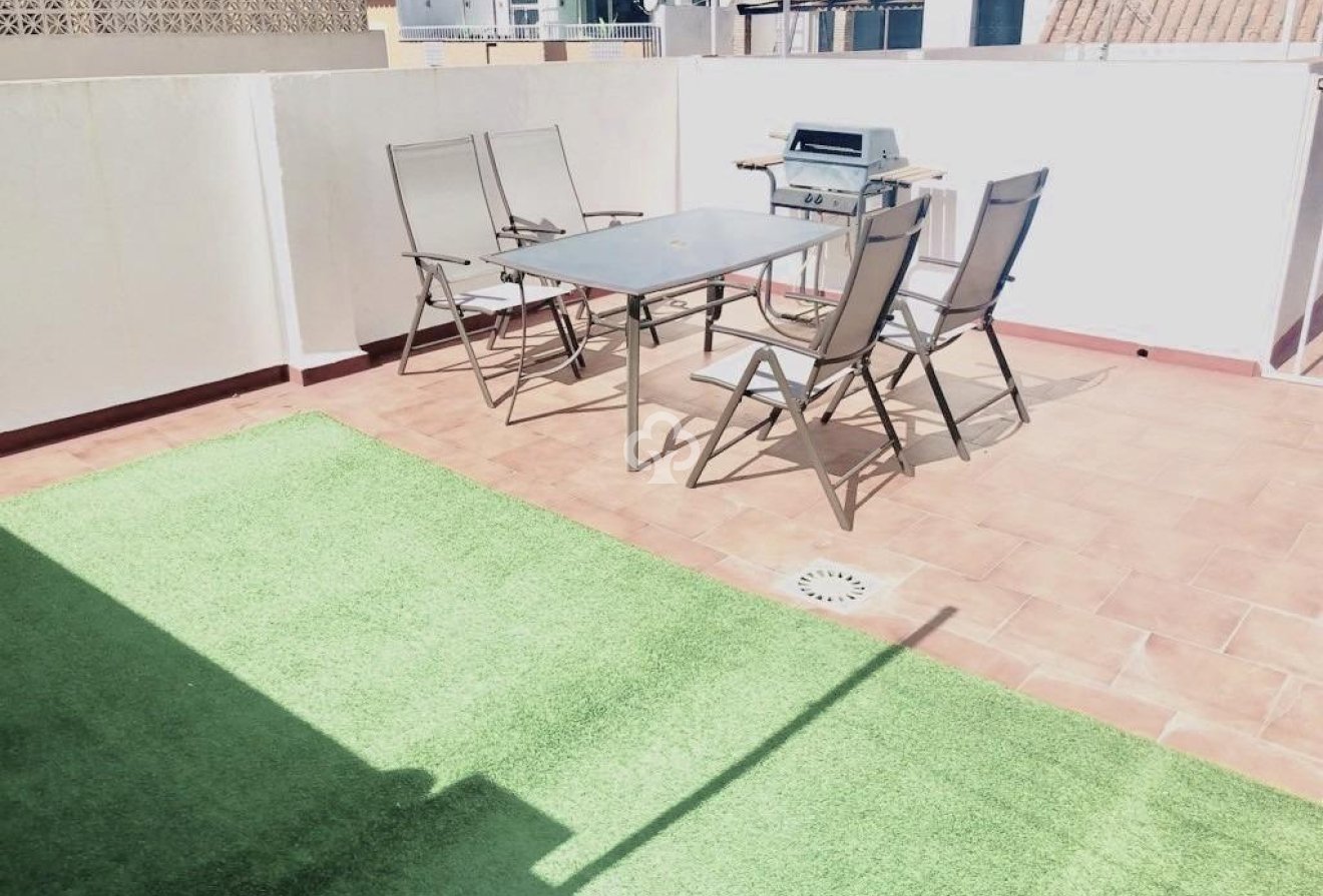 Resale - Apartament -
Fuengirola - 2ª Línea de playa