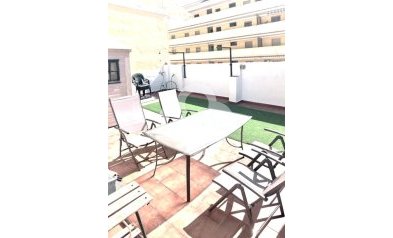 Resale - Apartament -
Fuengirola - 2ª Línea de playa