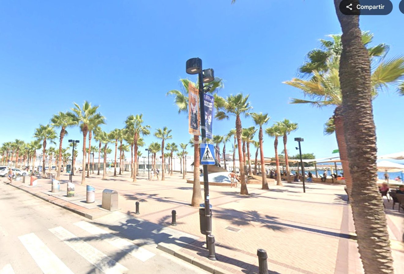 Resale - Apartament -
Fuengirola - 2ª Línea de playa