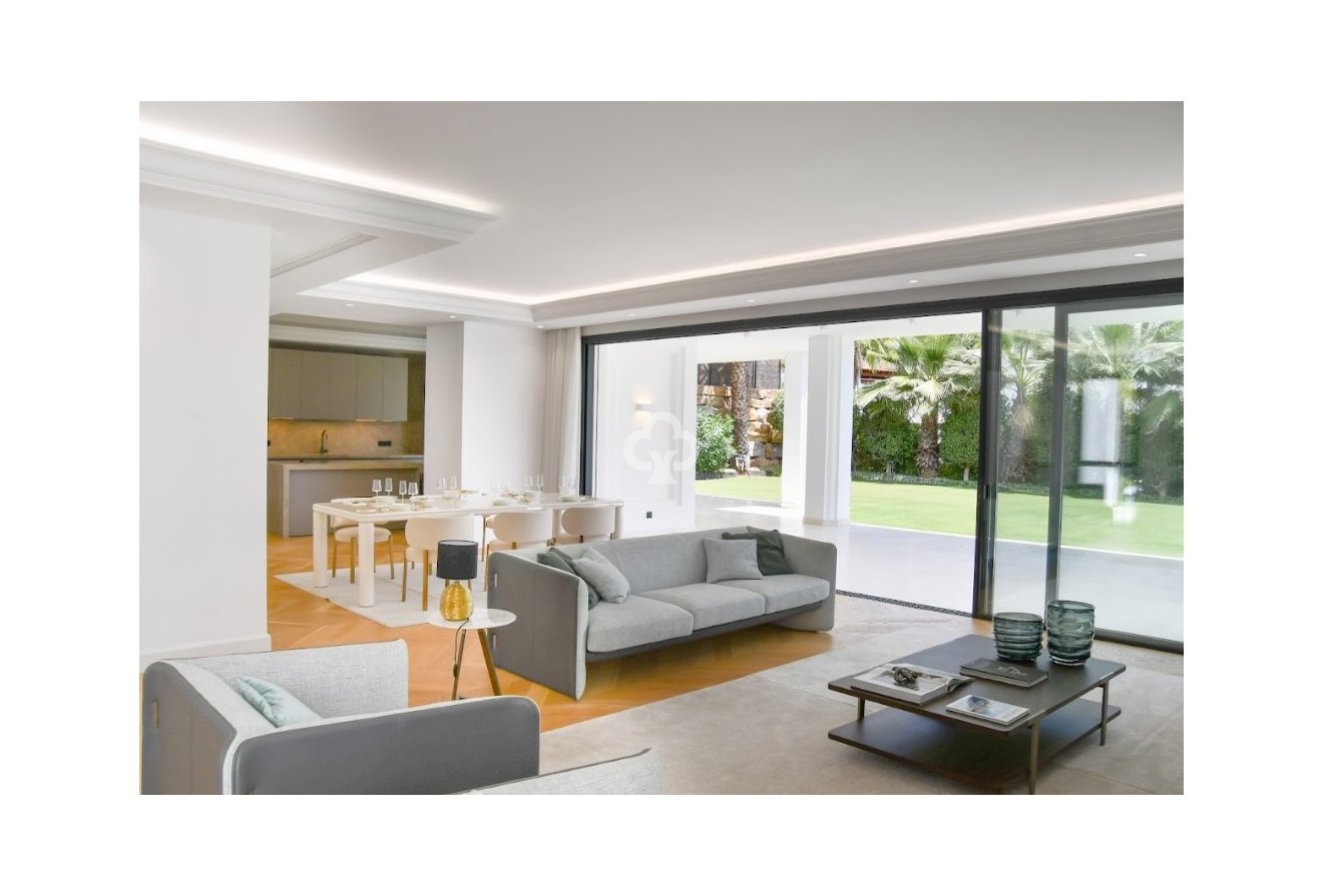 Obra nueva - Villas -
Marbella - 29602