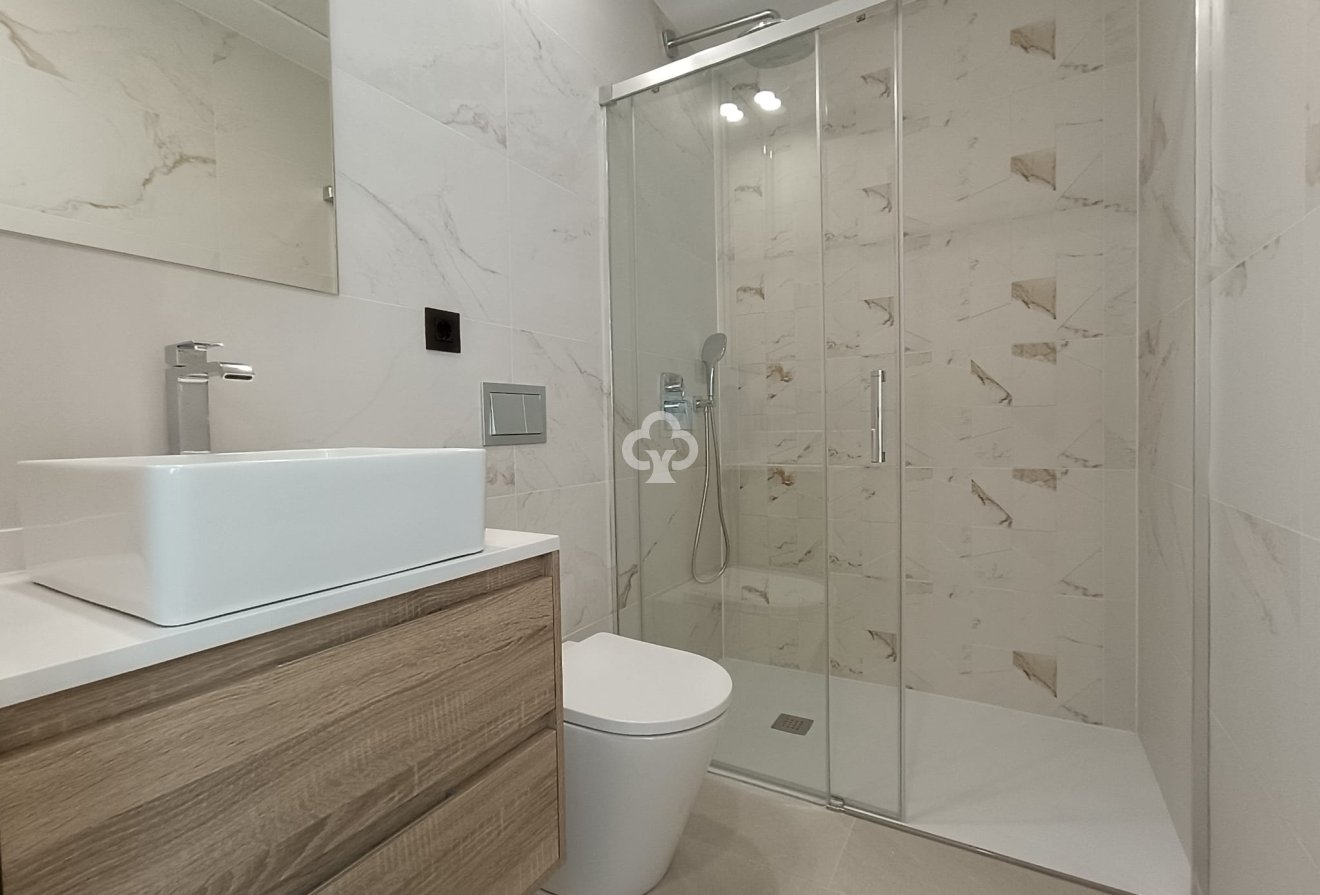 Neue Gebäude - Adosados -
Benijofar - 03178