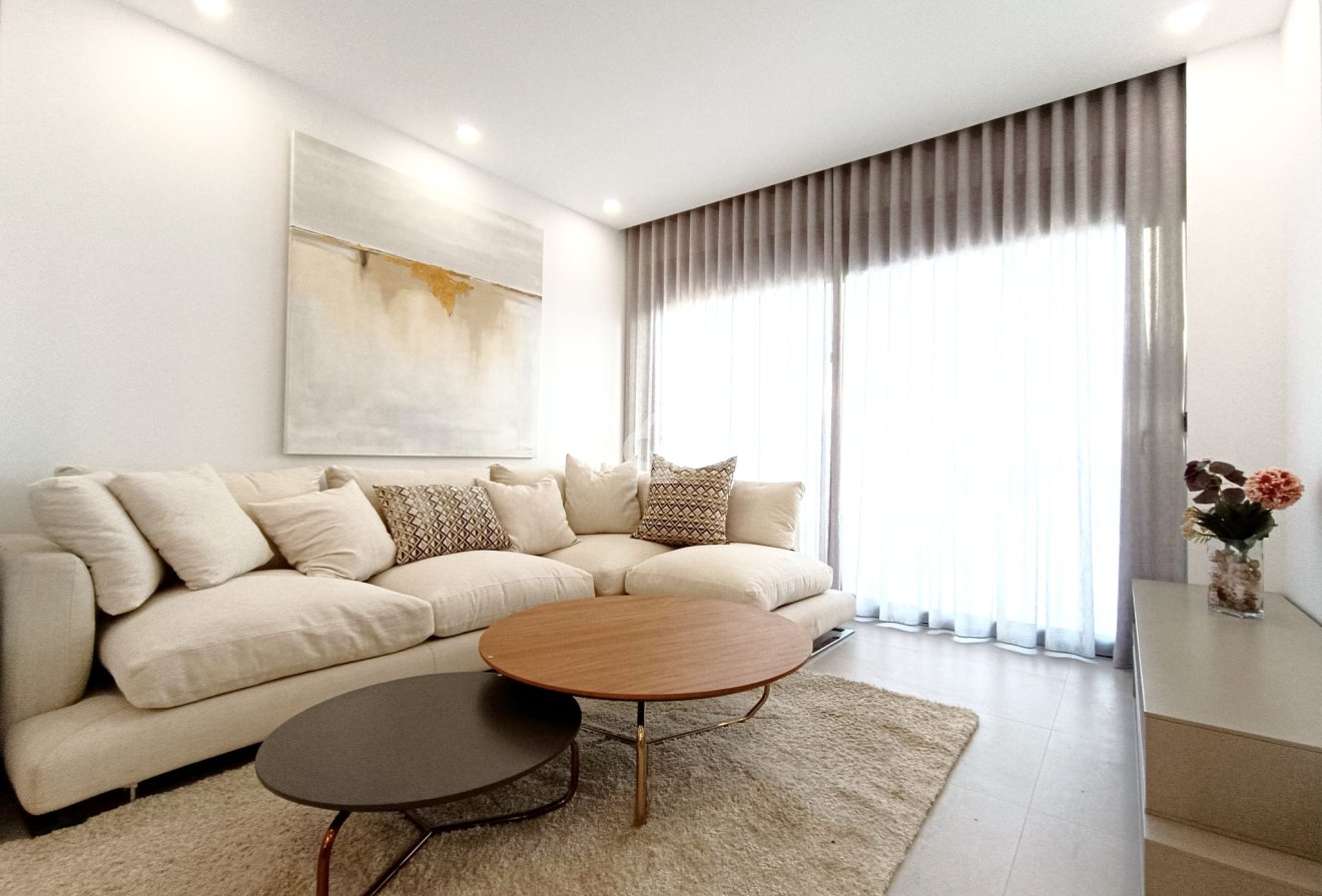 Neue Gebäude - Adosados -
Benijofar - 03178