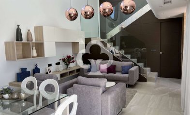 Obra nueva - Chalet independiente -
Rojales - 03170