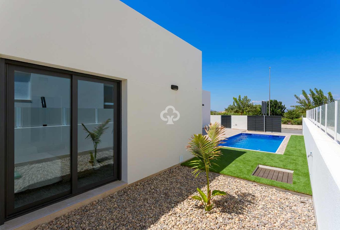 New Build - Villas -
Daya Nueva - 03150
