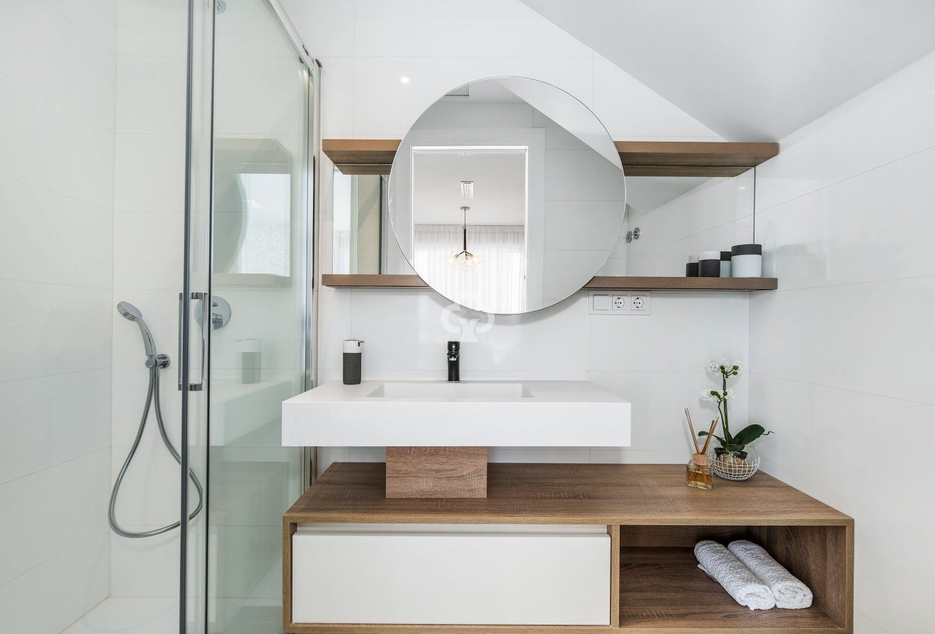 New Build - Bajos -
Rojales - 03170