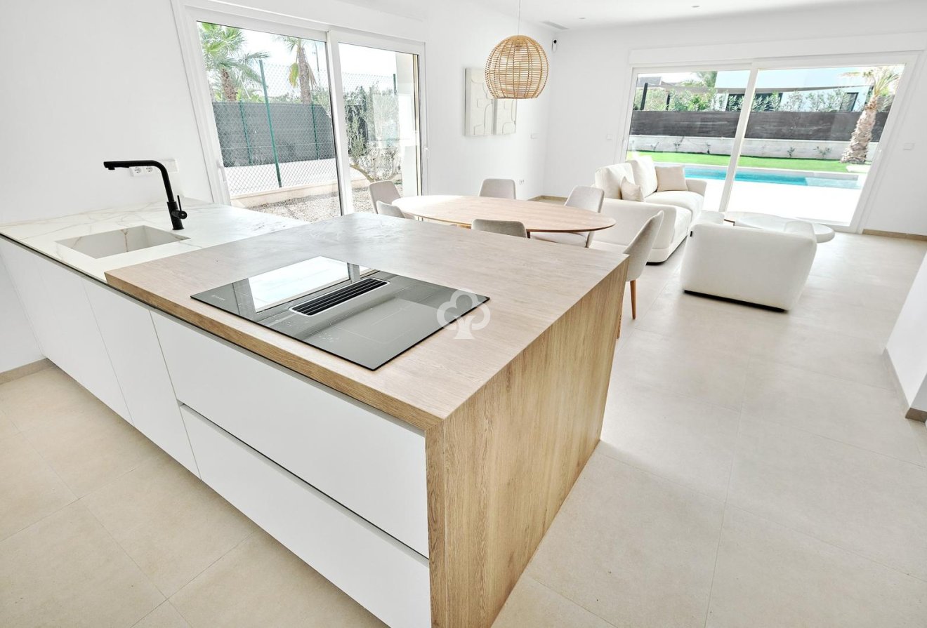 New Build - Chalet independiente -
Los Montesinos - 03187