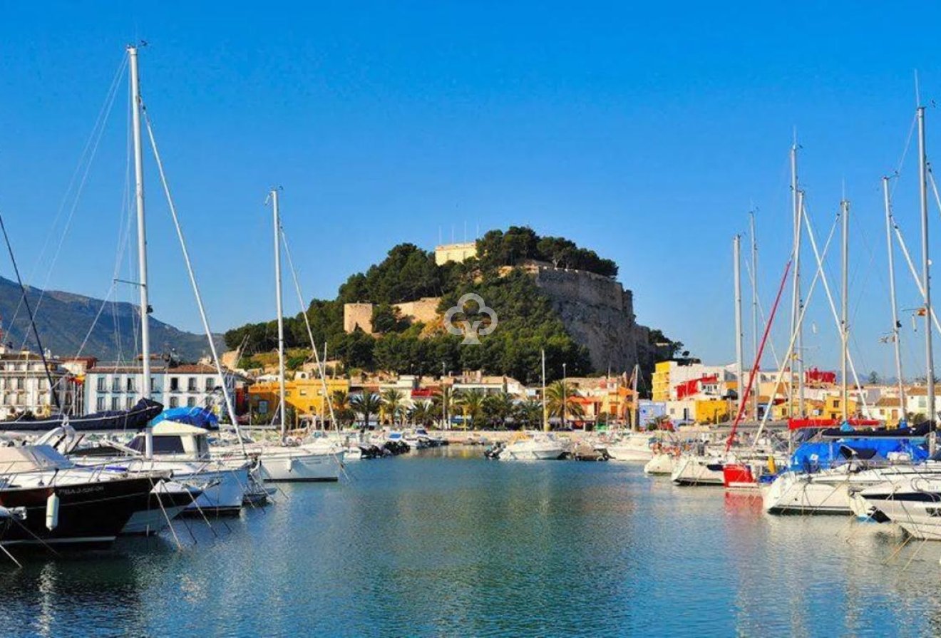 New Build - Adosados -
Denia - Calle Riu Vernissa, 31