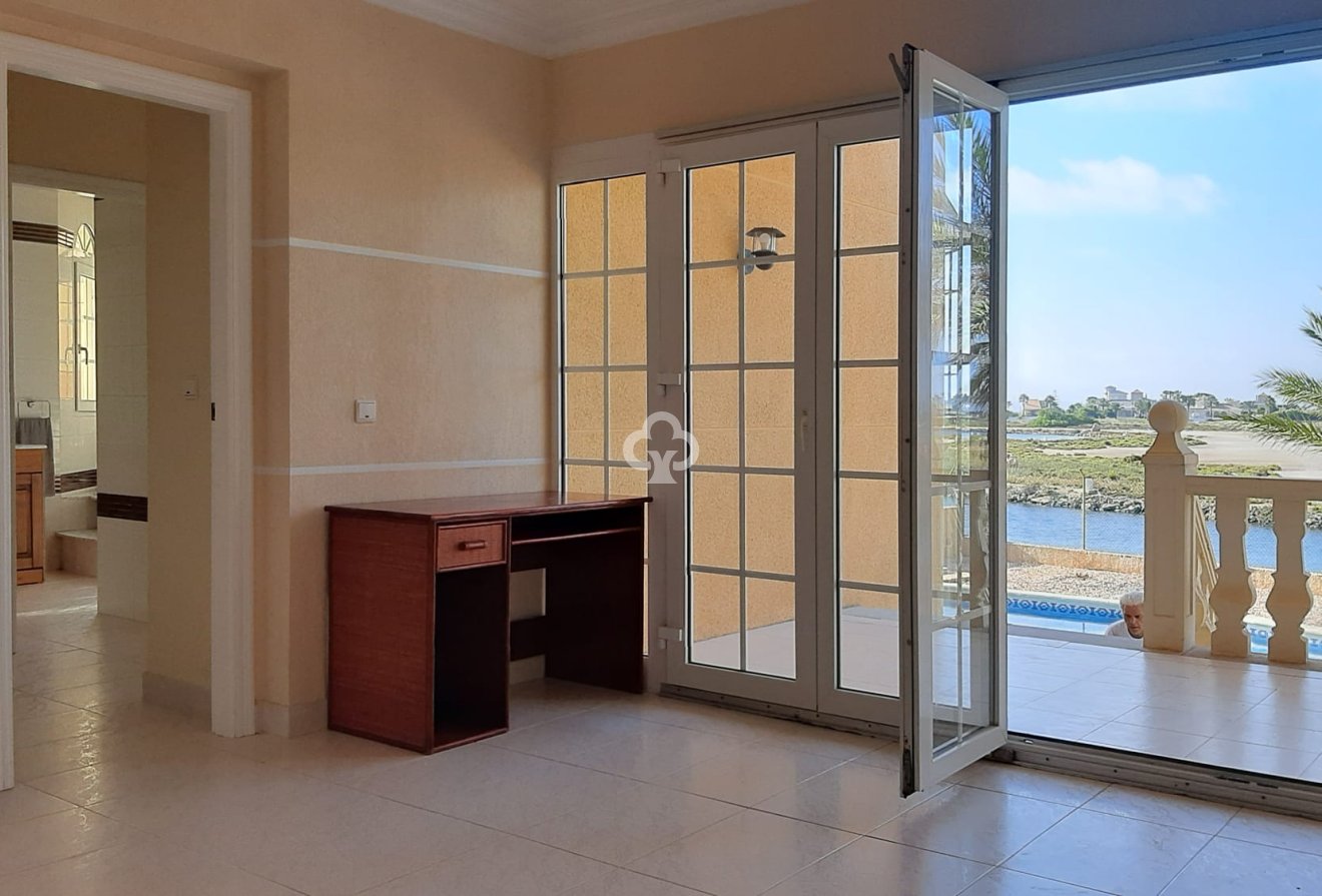 New Build - Villas -
La Manga Del Mar Menor - 30380