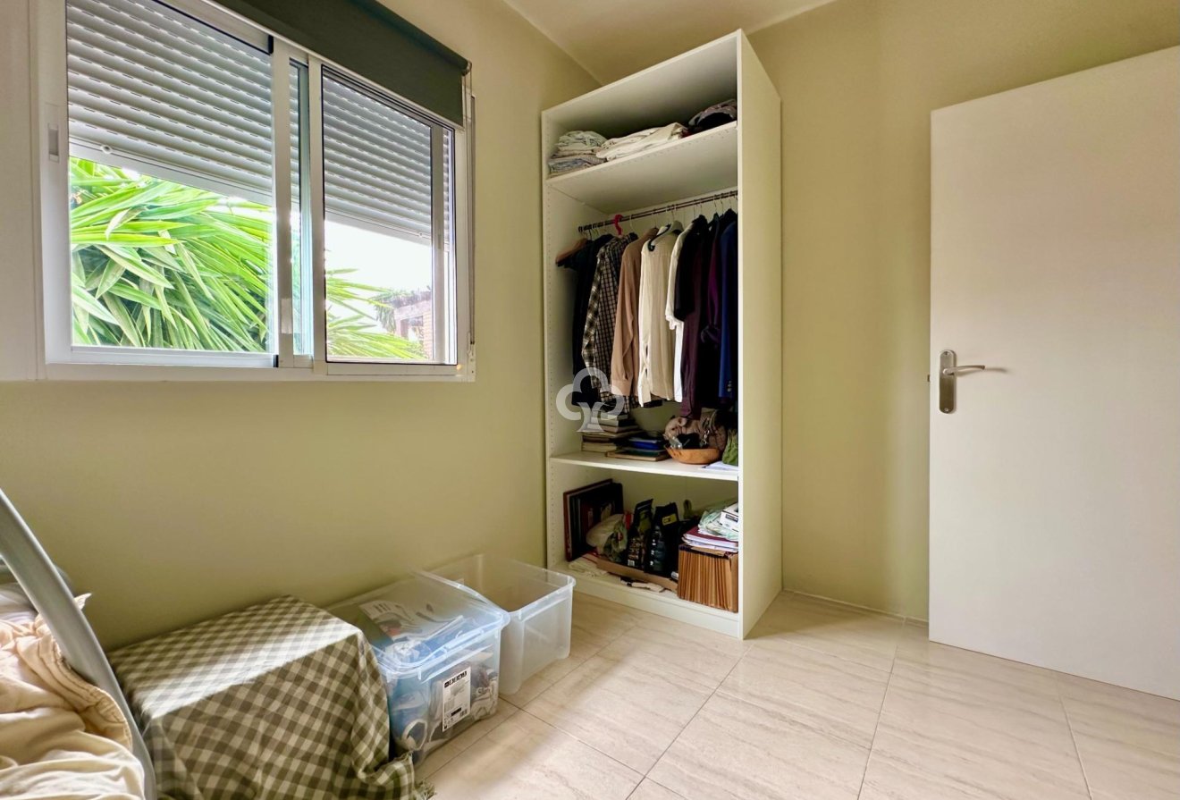 Resale - Casa -
Fuengirola - Los Pacos