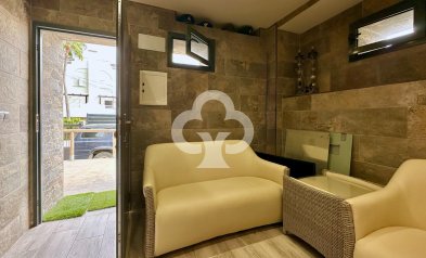 Resale - Casa -
Fuengirola - Los Pacos