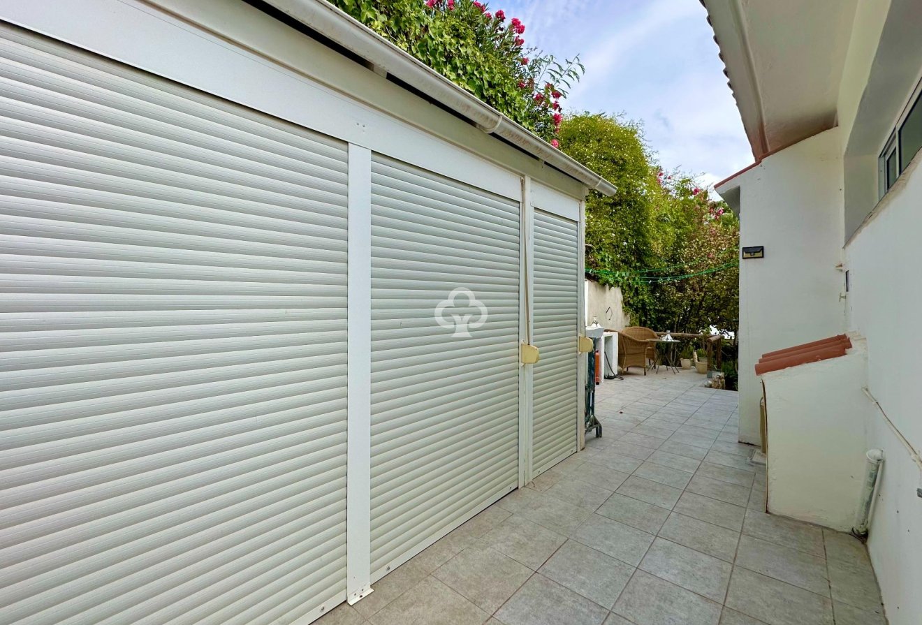 Resale - Casa -
Fuengirola - Los Pacos