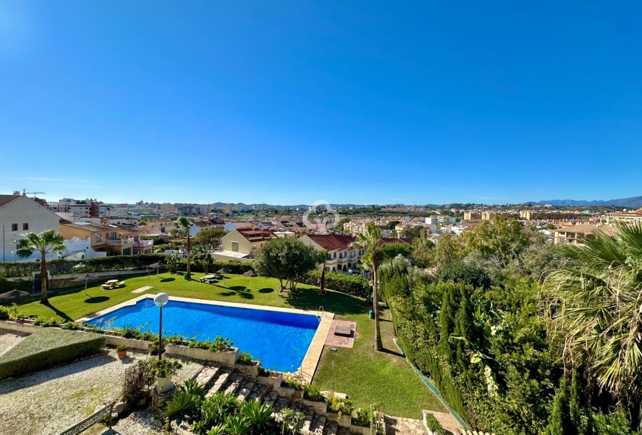 Återförsäljning - Lägenhet -
Fuengirola - Los Pacos