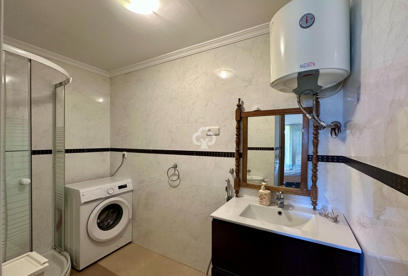 Återförsäljning - Lägenhet -
Fuengirola - Los Pacos