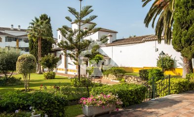 Resale - Semi-detached house -
Fuengirola - Centro