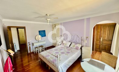 Resale - Semi-detached house -
Fuengirola - Centro