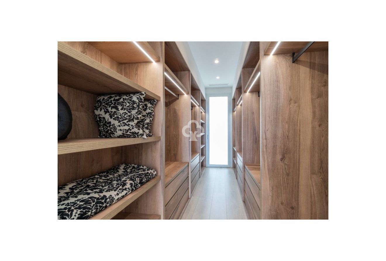 Obra nueva - Villas -
Orihuela