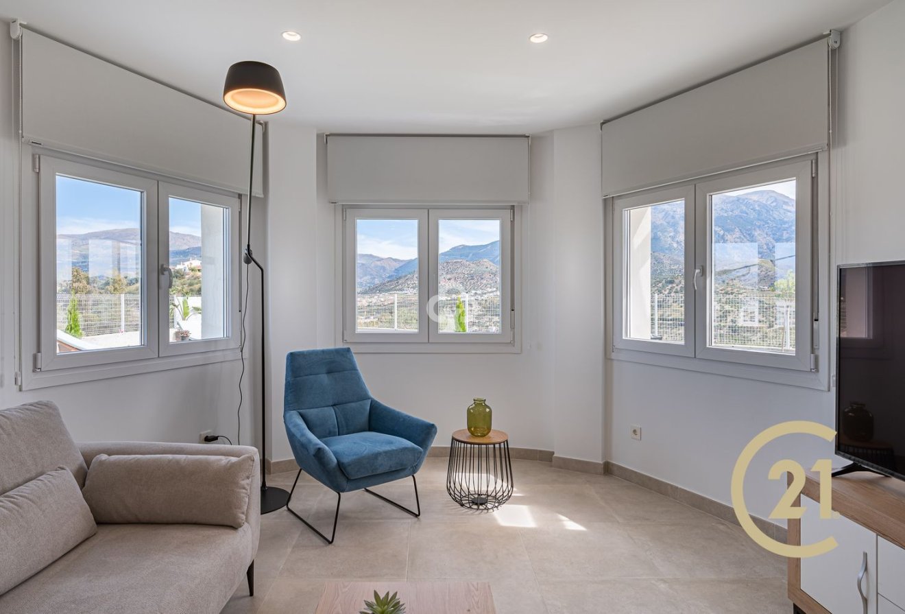 Uudiskohde - Chalet independiente -
Viñuela