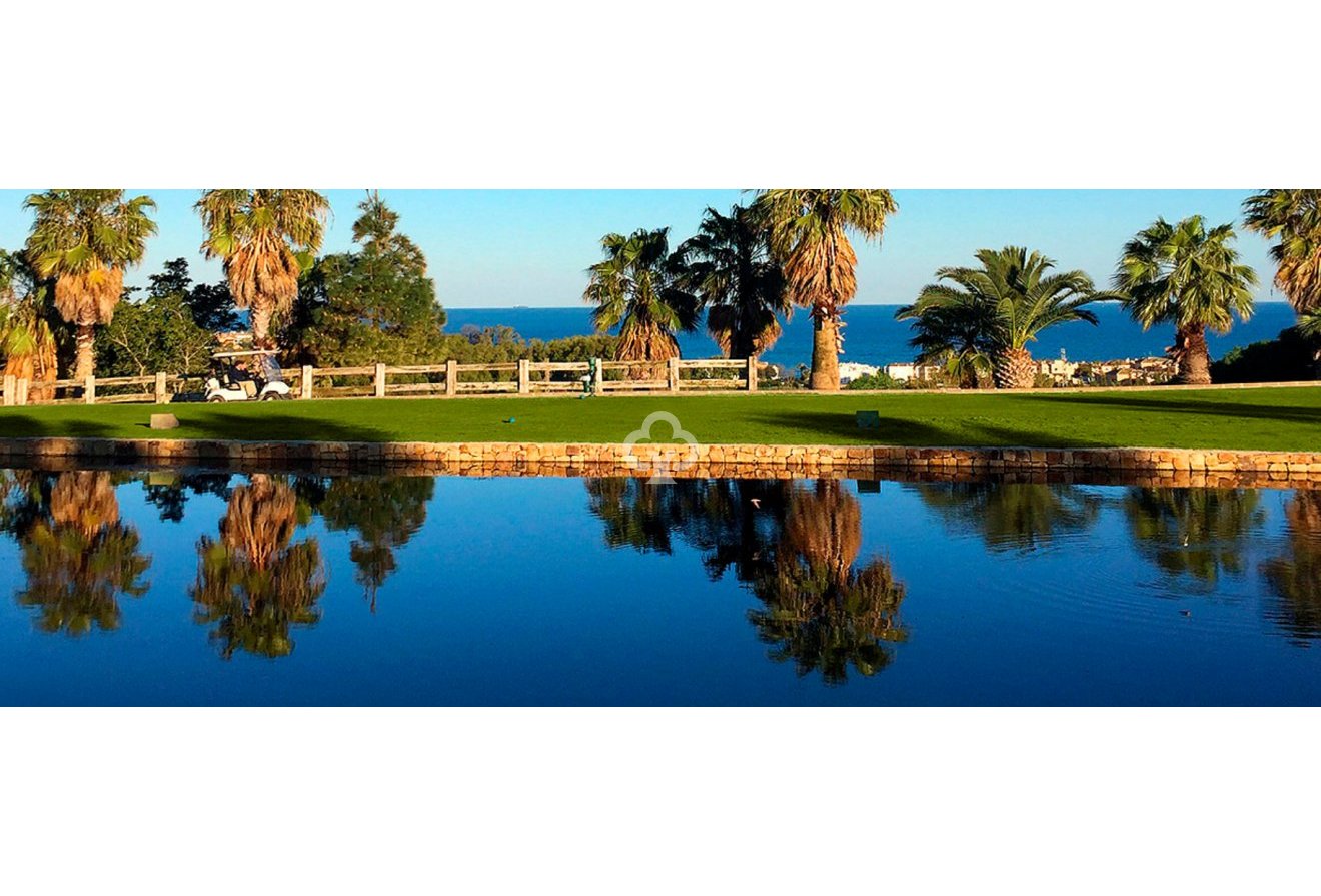 Obra nueva - Áticos -
Casares - 29690, Urbanización Arroyo Parrilla, 5B s/n