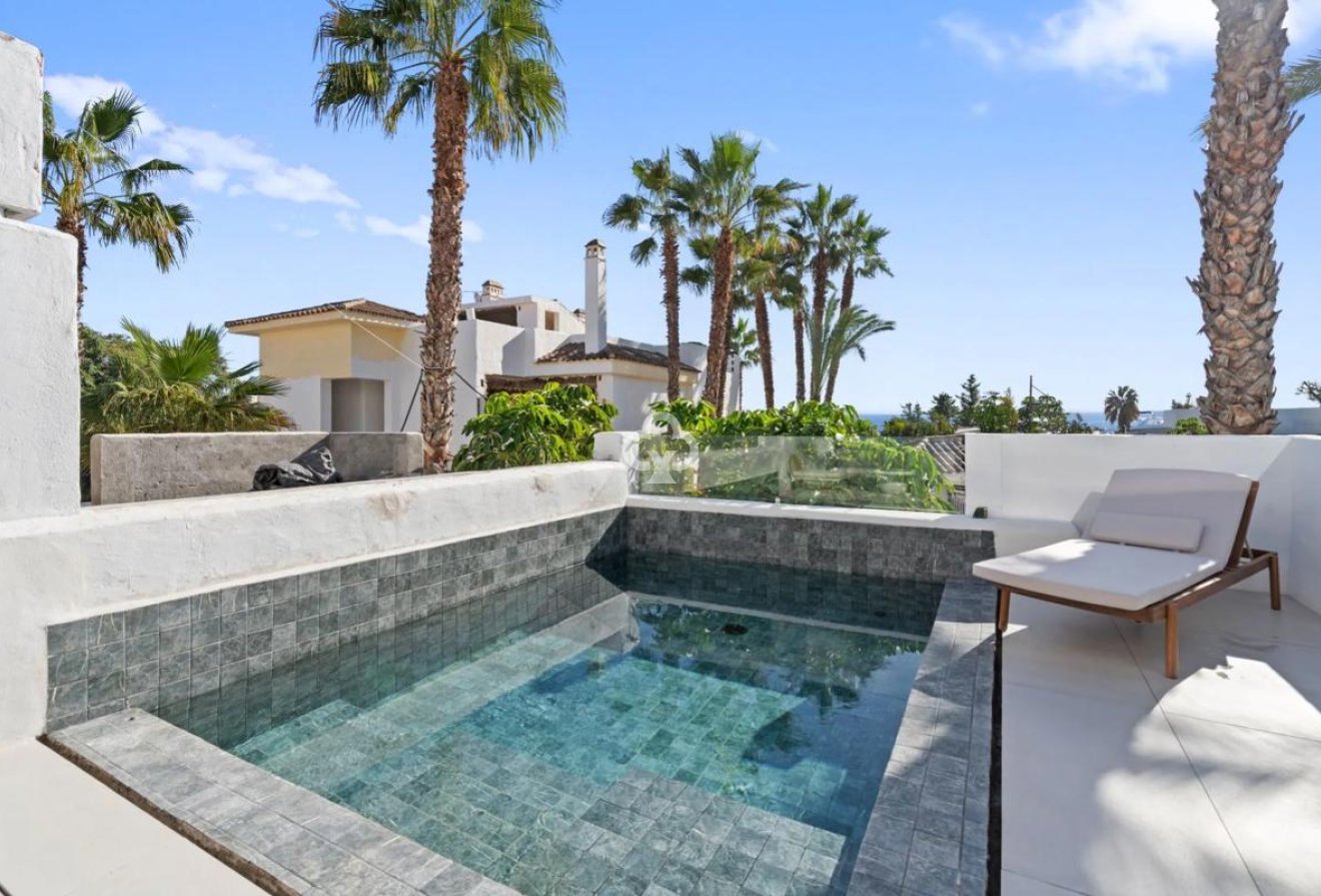 New Build - Adosados -
Estepona - Calle Tolox, 8