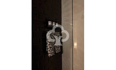 Resale - Townhouse -
Fuengirola - 2ª Línea de playa