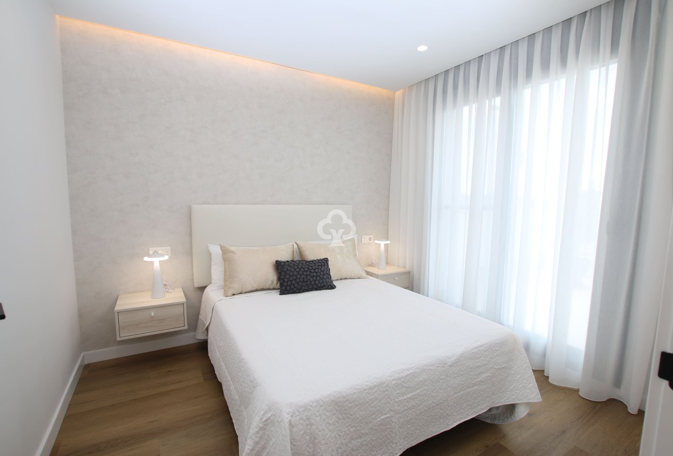 Obra nueva - Villas -
Pilar de la Horadada - 03190