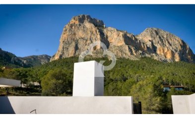 New Build - Adosados -
Polop - 03520