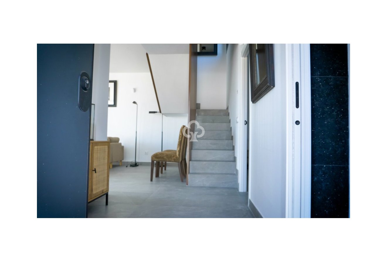 New Build - Adosados -
Polop - 03520