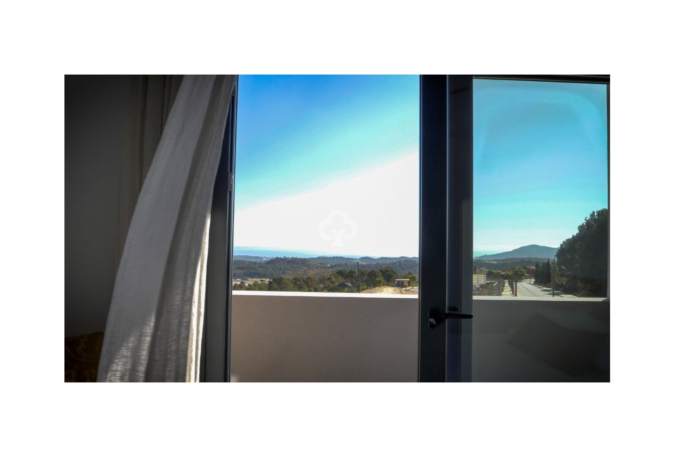 New Build - Adosados -
Polop - 03520